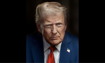 Nhà Trắng công bố ảnh chân dung mới của Tổng thống Trump