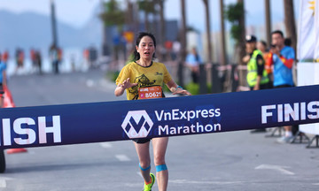 Chiến thuật của bốn nhà vô địch VnExpress Marathon Hạ Long 2025