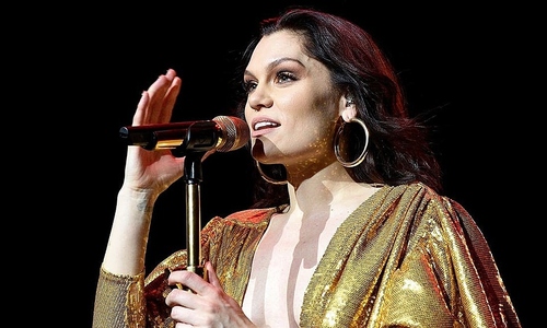 Jessie J mắc ung thư vú