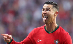 HLV tuyển Đức dè chừng Ronaldo