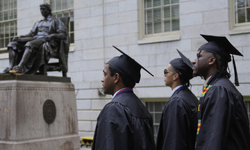 Harvard nói lệnh cấm cấp visa của ông Trump 'bất hợp pháp'