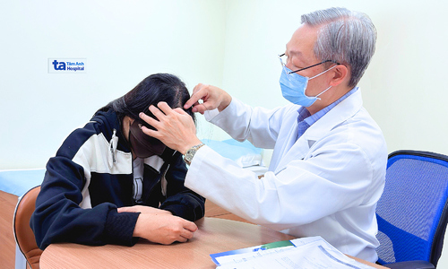 Tưởng co giật do đột quỵ hóa u màng não