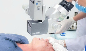 Bỏng mắt vì xăng thơm