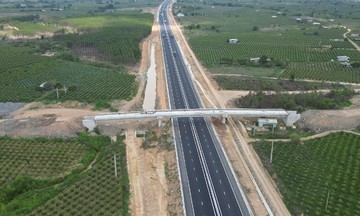 Thêm một doanh nghiệp muốn đầu tư mở rộng 300 km cao tốc Bắc Nam