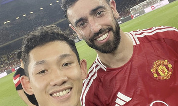 Tiền vệ Hai Long không mơ khoác áo Man Utd