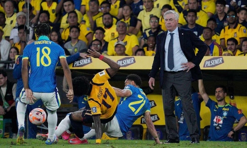 Ancelotti ra mắt tuyển Brazil bằng trận hòa