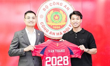 Vũ Văn Thanh gia hạn với CAHN đến 2028