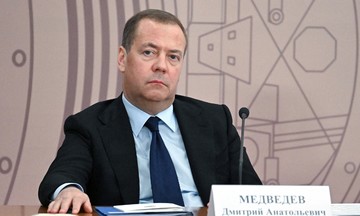 Ông Medvedev nói đùa về hàn gắn ông Trump và Elon Musk