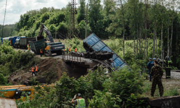 3 ngày Ukraine tập kích loạt mục tiêu trên lãnh thổ Nga
