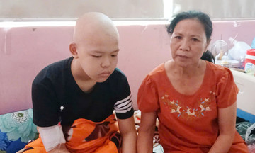 Gia đình ba đời lận đận ở làng biển xứ Huế