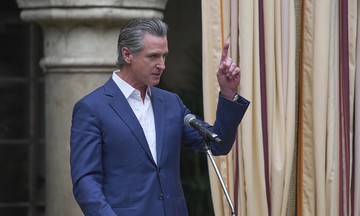 Thống đốc California đề nghị ông Trump hủy lệnh điều Vệ binh Quốc gia
