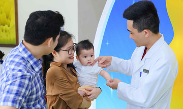 Gần 300 trẻ tham gia 'cuộc hội ngộ IVF đông nhất trong một ngày'
