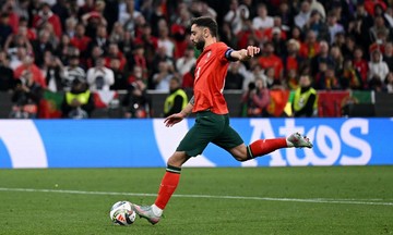 Fernandes: 'Không cần là ứng viên, Bồ Đào Nha vẫn vô địch'