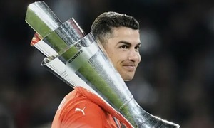 Ancelotti: 'Ronaldo có thể chơi cho mọi đội bóng trên thế giới'
