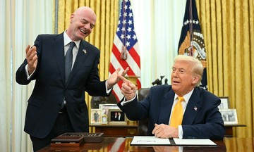 Nghệ thuật ứng xử của Chủ tịch FIFA với ông Trump