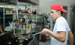 Công việc tay chân hút nhân viên văn phòng Mỹ