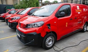 Royal Mail mở văn phòng giao hàng xanh đầu tiên tại Anh