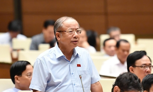 Đại biểu Quốc hội: Chỉ nên phát triển trung tâm tài chính quốc tế ở TP HCM