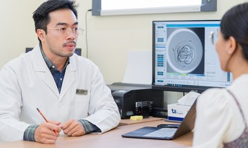 Hiếm muộn 14 năm do lạc nội mạc tử cung