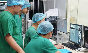 Người đàn ông nhồi máu cơ tim giữa chuyến du lịch