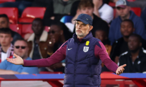 Truyền thông Anh đòi sa thải Tuchel