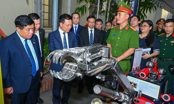 Hàng loạt thẩm quyền lĩnh vực khoa học công nghệ được giao về địa phương
