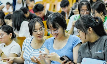 Đại học Y khoa Phạm Ngọc Thạch lần đầu xét tuyển môn Tiếng Anh