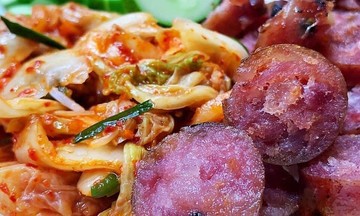 Những món ăn uống dễ gây mất cân bằng nội tiết tố nữ