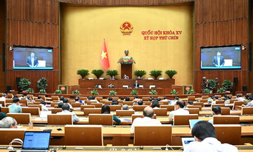 Hôm nay Quốc hội thông qua sửa Hiến pháp và Luật Nhà giáo
