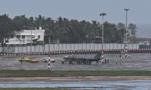 Tiêm kích F-35 Anh suýt cạn nhiên liệu khi bay biển