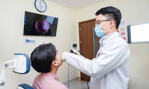 Áp xe vách ngăn có gây lệch sống mũi không?