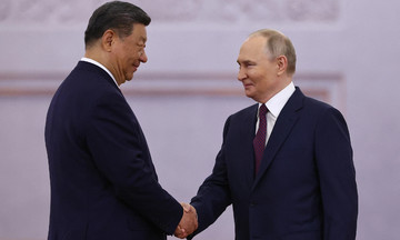 Ông Putin chúc mừng sinh nhật ông Tập
