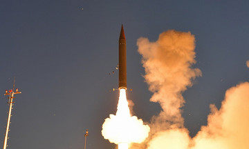 Israel có nguy cơ cạn tên lửa phòng không Arrow