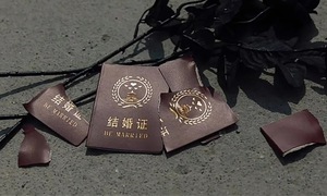 'Đại lý ly hôn' nở rộ ở Trung Quốc
