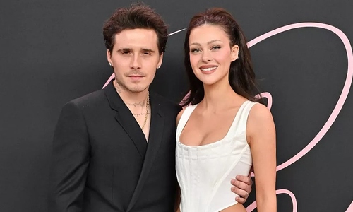 Brooklyn Beckham thích nấu ăn cho vợ