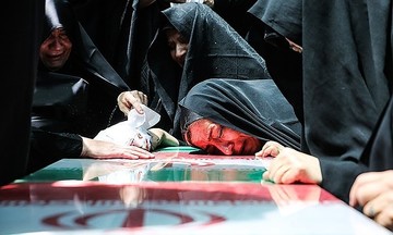 Những dân thường Iran thiệt mạng vì bom đạn Israel