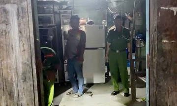 Án mạng sau khi tông xe vào chó