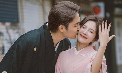 Đình Tú cầu hôn Ngọc Huyền