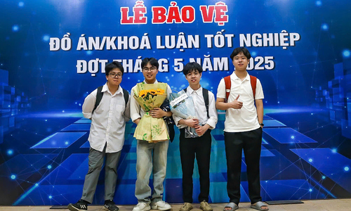 19 sinh viên ngành Trí tuệ nhân tạo tốt nghiệp sớm một năm