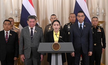 Hai đảng đồng minh với Thủ tướng Thái Lan không rút khỏi chính phủ