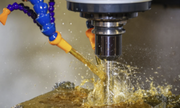 Doanh nghiệp lo đội chi phí nếu mở rộng tái chế dầu nhờn