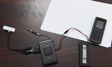 Dùng camera cúc áo để gian lận thi sát hạch lái xe