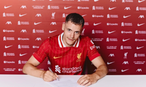 Liverpool ra mắt Florian Wirtz