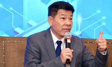 Chấp nhận giảm doanh thu để thử nghiệm AI