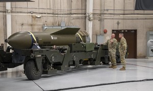 Lý do ông Trump quyết định không kích Iran