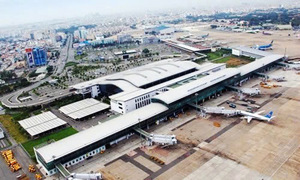 Hai sân bay lớn nhất nước thuộc quản lý của Hải quan khu vực XV