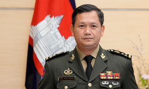 Campuchia ngừng nhập xăng dầu Thái Lan
