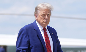 Ông Trump có thể nêu thời hạn hai tuần để đánh lạc hướng Iran