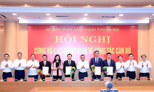 Hà Nội kiện toàn bốn chức danh