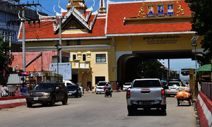 Du lịch Thái Lan - Campuchia sụt giảm khi biên giới siết chặt